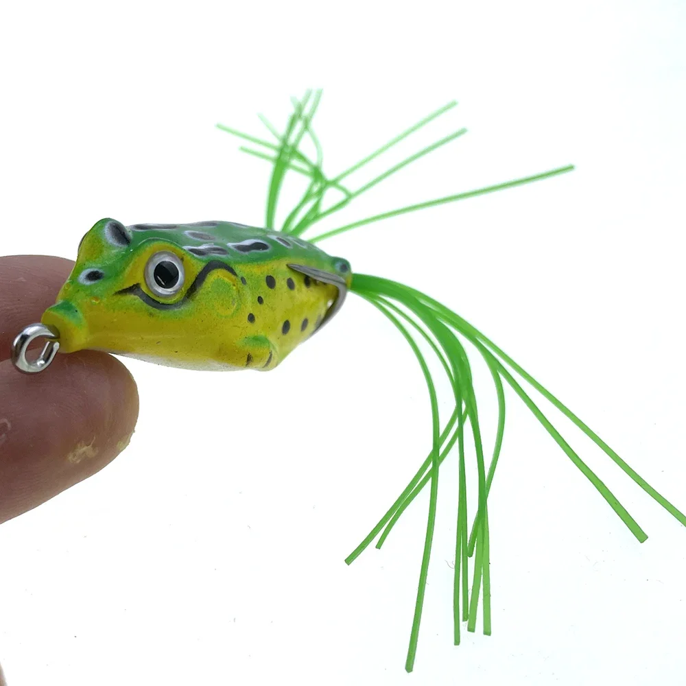 1/2/5Pcs Kit Lure 3D Eyes Frog Lure Soft Bait Plastic Fishing Lure Con Ami Da Pesca Topwater Ray Frog Accessori Artificiali