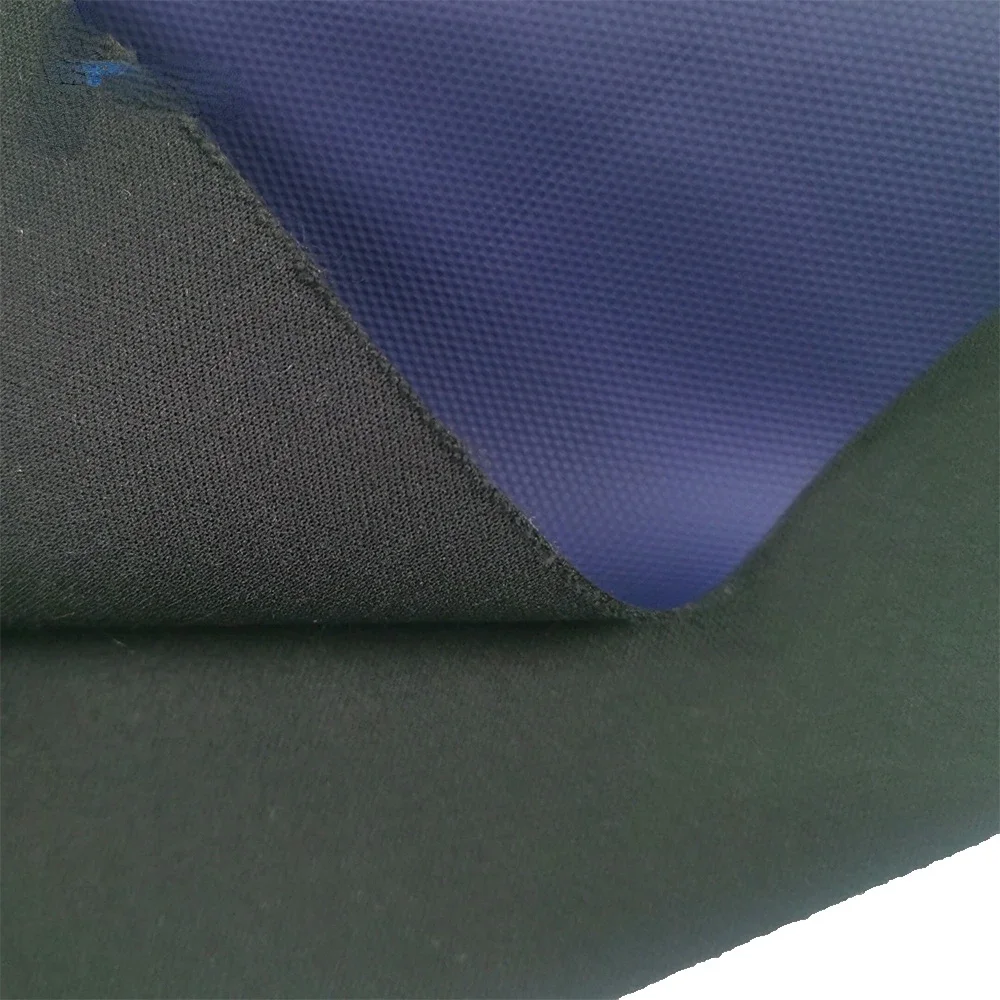 

Bag material Waterproofrelease paper film lamination fabric 3 layers 600D 900D Polyester fabric