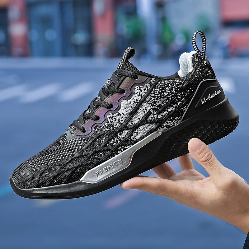 

2024 Spring New Fashion Men's Shoes Mesh Breathable Lightweight Casual Sports Shoes Running Shoes Trendy shoes
