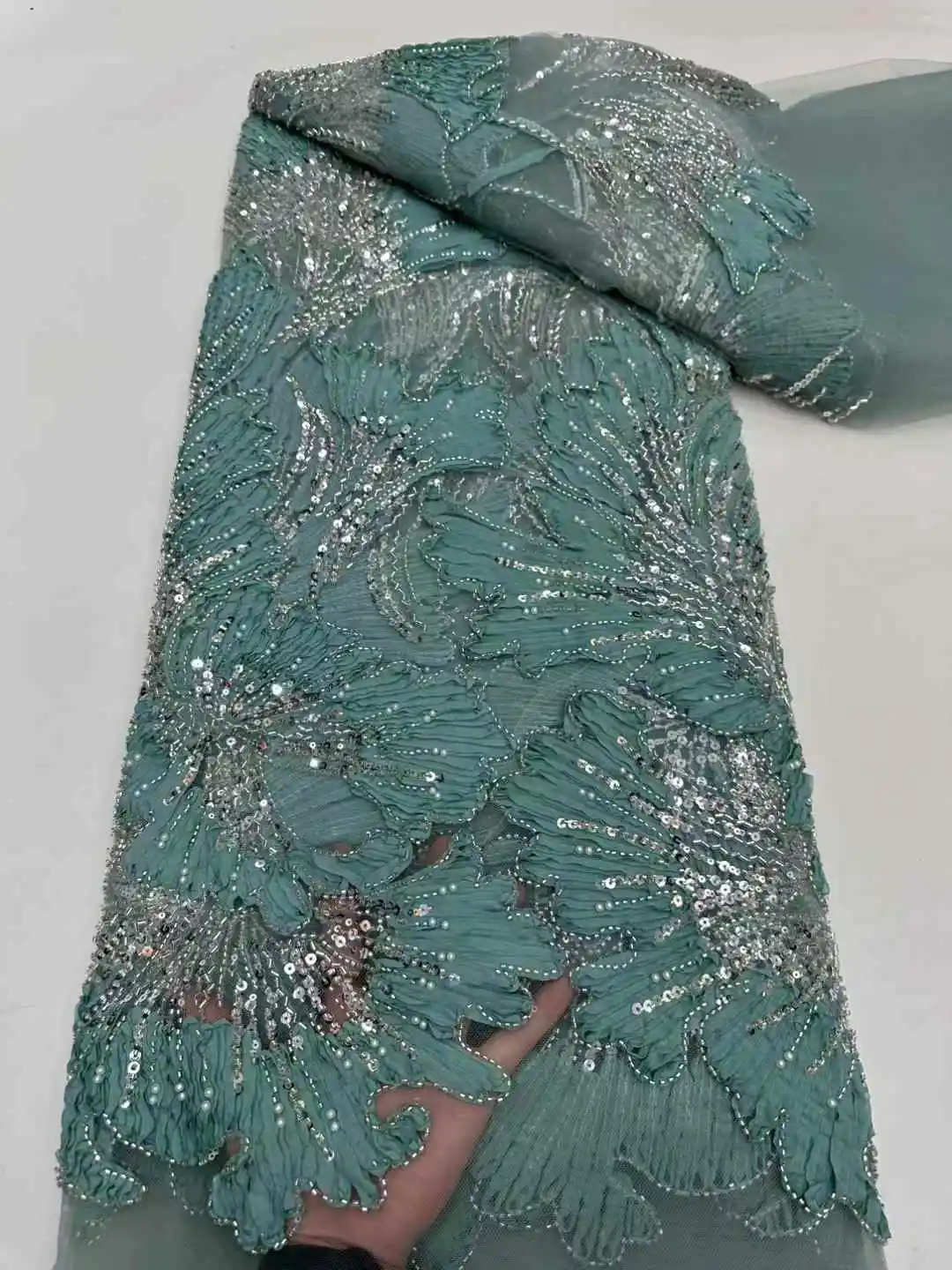 Luxury Handmade Embroidery Sequins Beaded Lace African Sequins Lace Fabric for Wedding Sewing