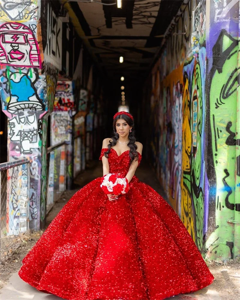 

Sparkly Red Sweetheart Quinceanera Dress Off Shoulder Sequin Corset Puffy Ball Gown 16th Prom Vestidos De 15 Años Wedding Dress