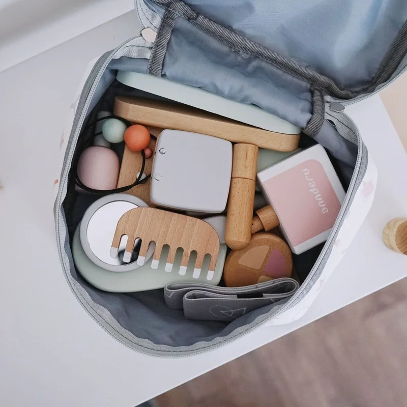 

Children's Makeup Toys Haircut Wooden Simulation Comb Splint Lipstick Perfume Girl Play House Handbag Set Princess Toys