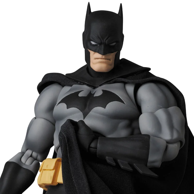 Original MAFEX 126 BATMAN HUSH BLACK Ver In Stock Anime