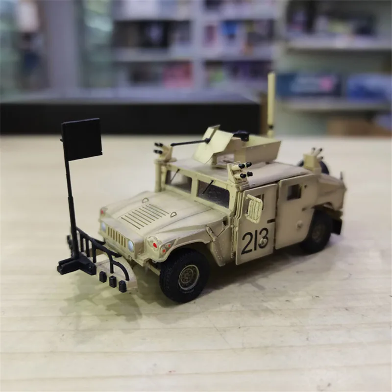 1:72 Scale Model America M1114 Humvee Frag 5 Armored Vehicle Diecast Toy Tank Gift Collection Decoration Display For Child Adult