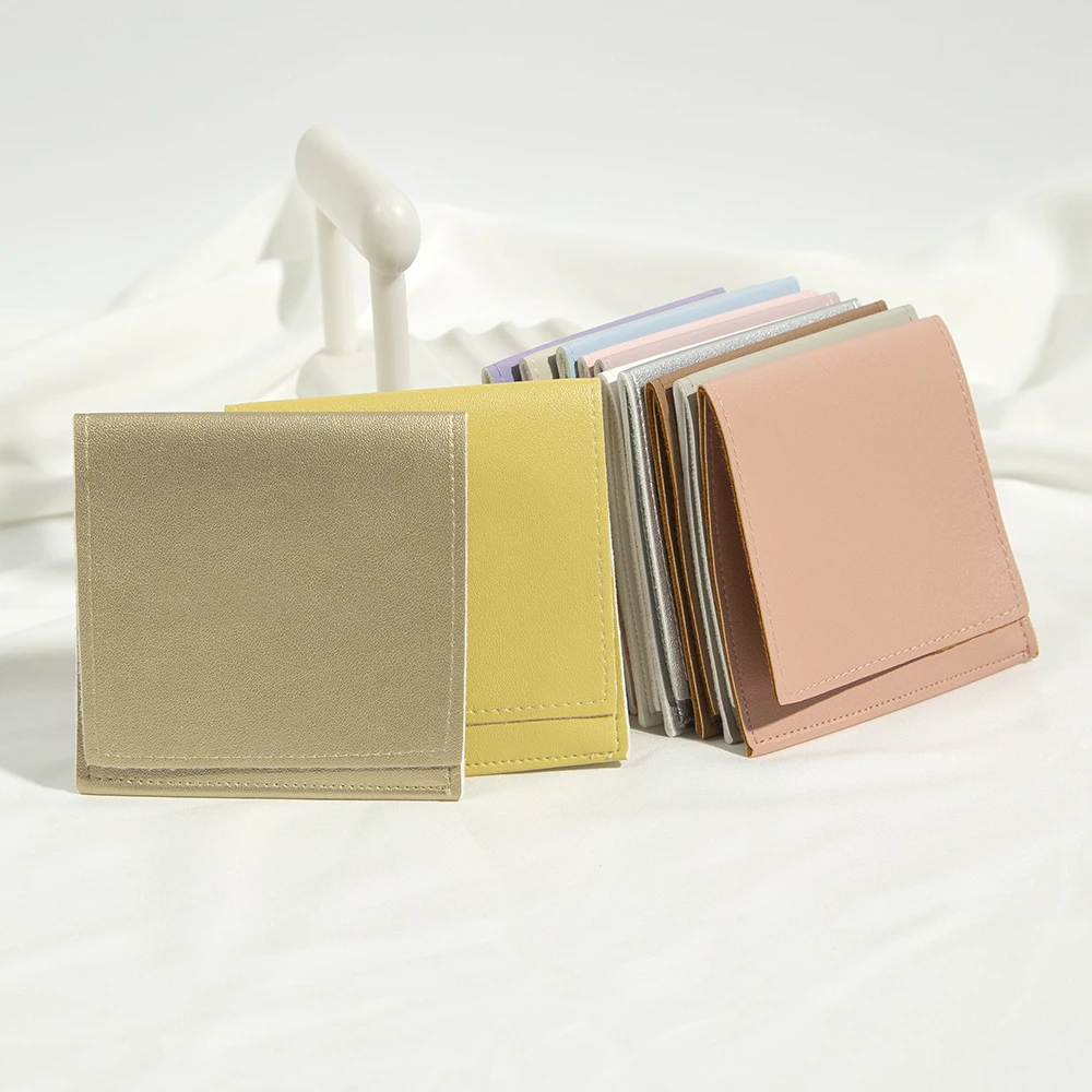 50pcs 8x8cm PU Leather Jewelry Packaging Pouches Wedding Christmas Wrapping Ring Small Envelope Gift Bags Travel Package