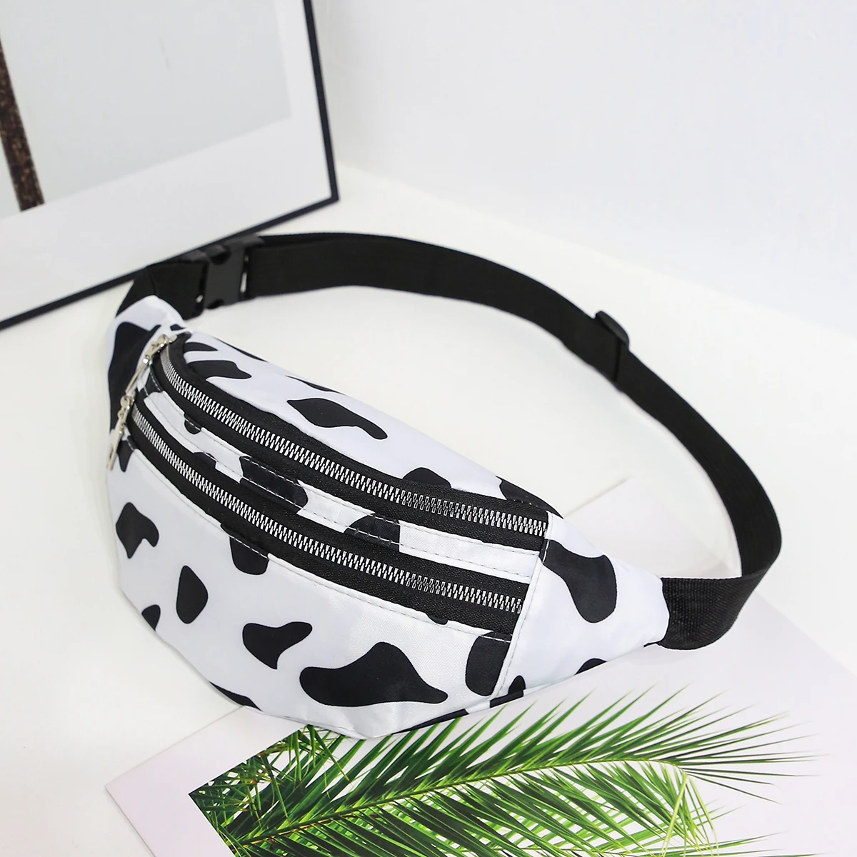 

Cow Pattern Waist Bag Printing Fashion Ladies Messenger Bag Sports Chest Bag CrossBody Pocket Belt Bum Fanny Pack Pouch