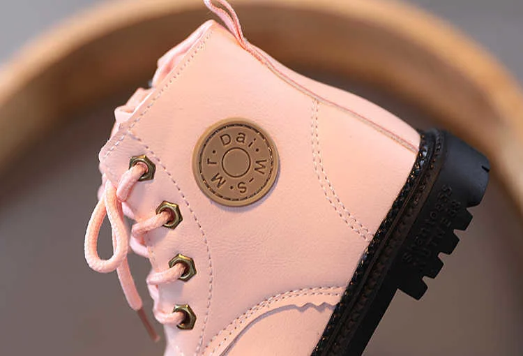 21182495580_141698672