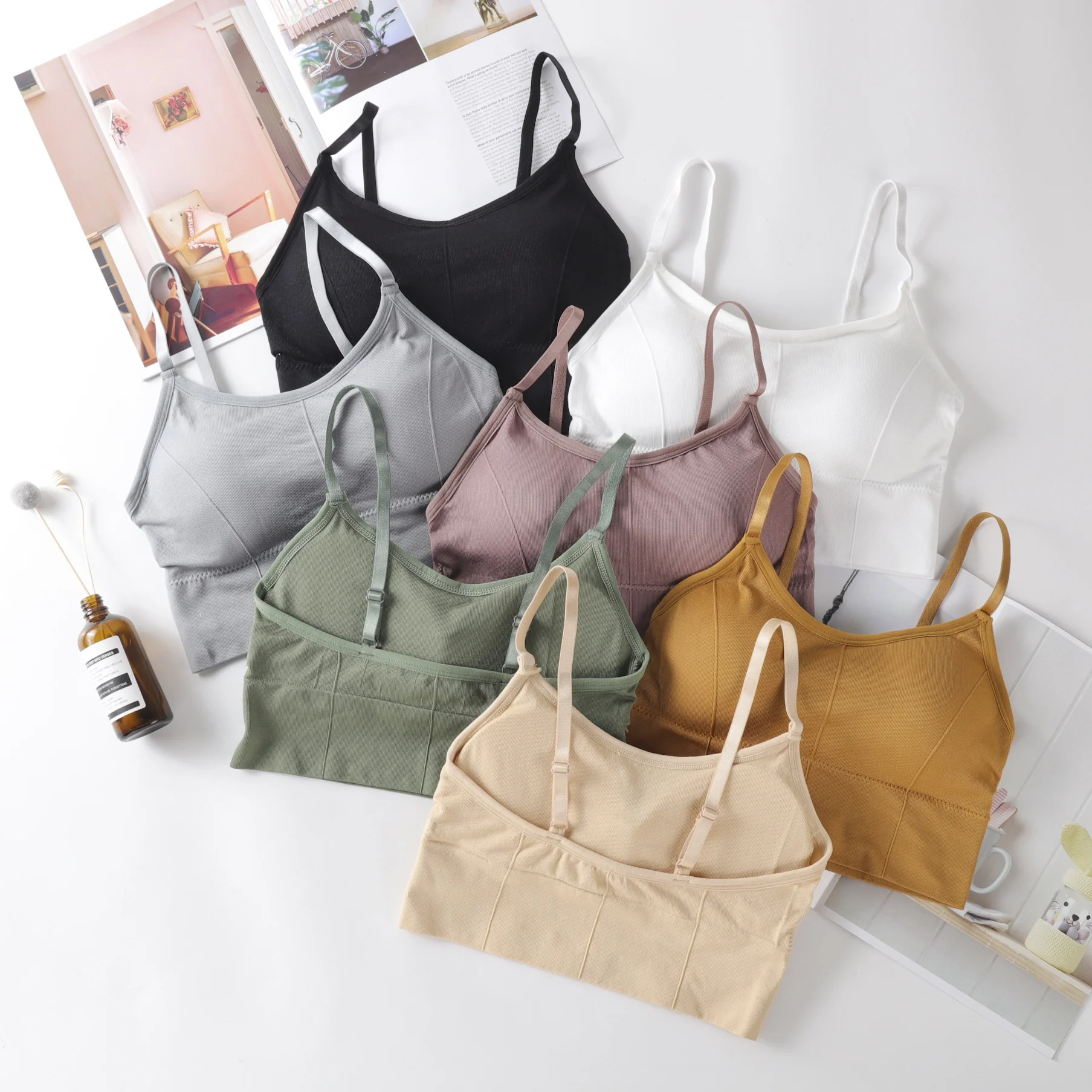 Women Lingerie Bra Women Tank Tops Women Tube Tops 3D Sexy Lingerie Seamless Sport Bra U Type Backless Strapless Top Bra Push Up Bralette Brassiere Women Underwear XW646