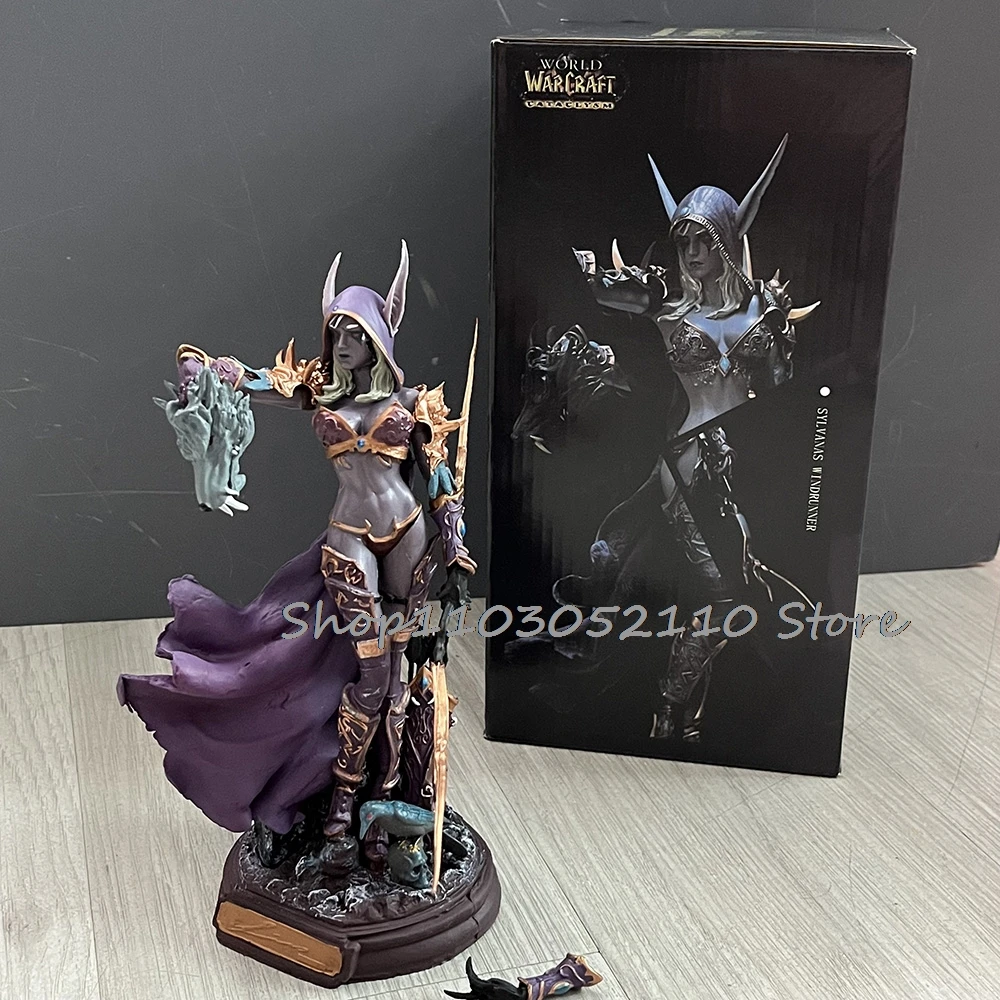 Detailed collector sculpture