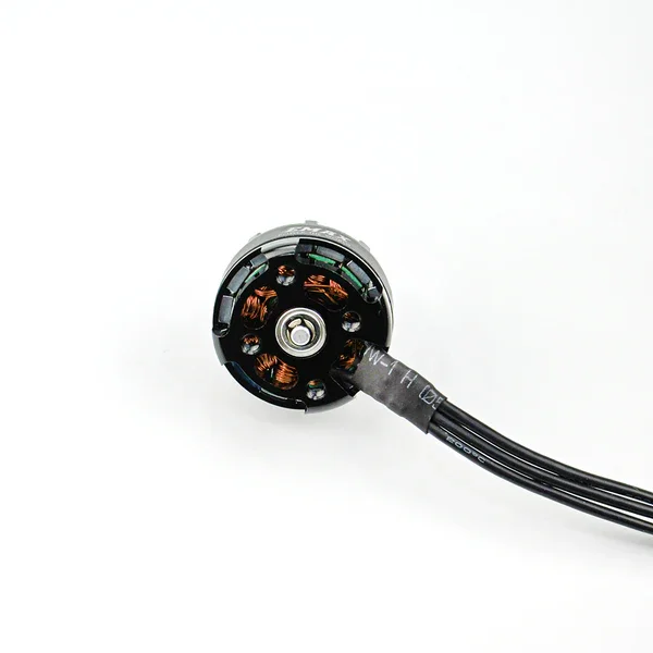 Moteur sans balais EMAX MT2205II 2300KV CW/CCW pour drone FPV