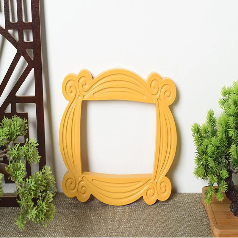 Cadre de Porte en Bois Jaune de la Série TV Friends,Fait à la Main,pour  Photo,Décoration de Maison,Monica,Collection,Cadeau pour Cosplay