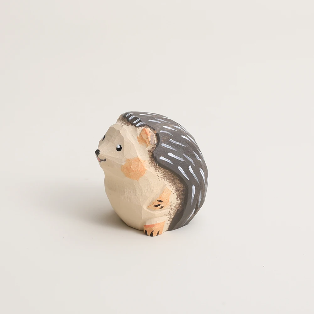 Handcrafted wood carving Home decorations desk accessories room decor Handmade Hedgehog Statue Hand-carved room decor Hedgehog
