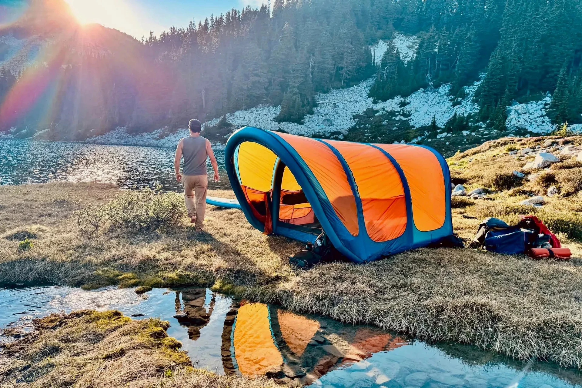 Inflatable Floating Tent 2