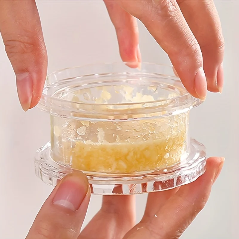 Manual Garlic Crusher 5