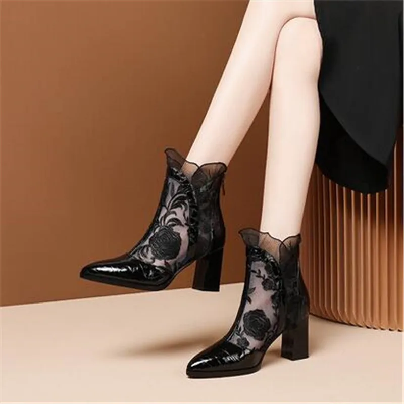 New Fashion Personality Pointed Toe Sandals Women Summer 2023 New Mid Heel Square Heel Zipper Printed Casual Ladies High Heels