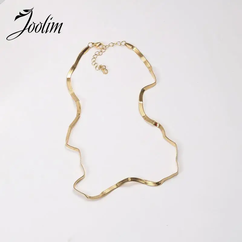 

Joolim Jewelry Wholesale Waterproof &No Fade Fashion Folding Wide Snake Chain Necklace For Women