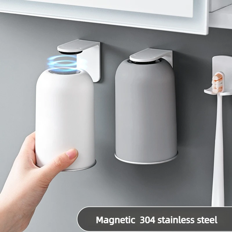 Grande capacità: bicchiere magnetico per collutorio per bagno, in acciaio inossidabile, facile da installare grazie al supporto a parete (non sono necessari attrezzi)._voghion.com