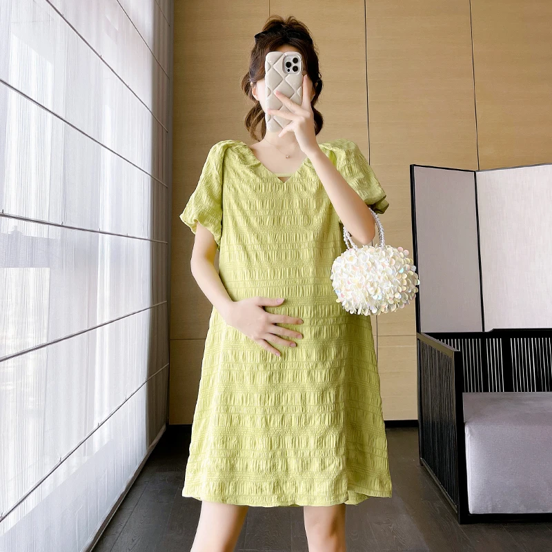 

Short Lady Summer Dress Puff Sleeve Hollow Out V-neck Fashion Pregnant Woman A-line Dress Loose Maternity Dobby Dresses Green