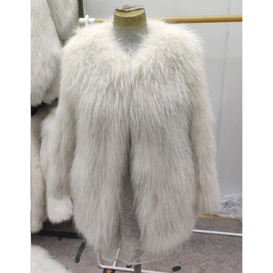 

Natural Raccoon Fur Coat Women Autumn Winter Short Warm Fashion