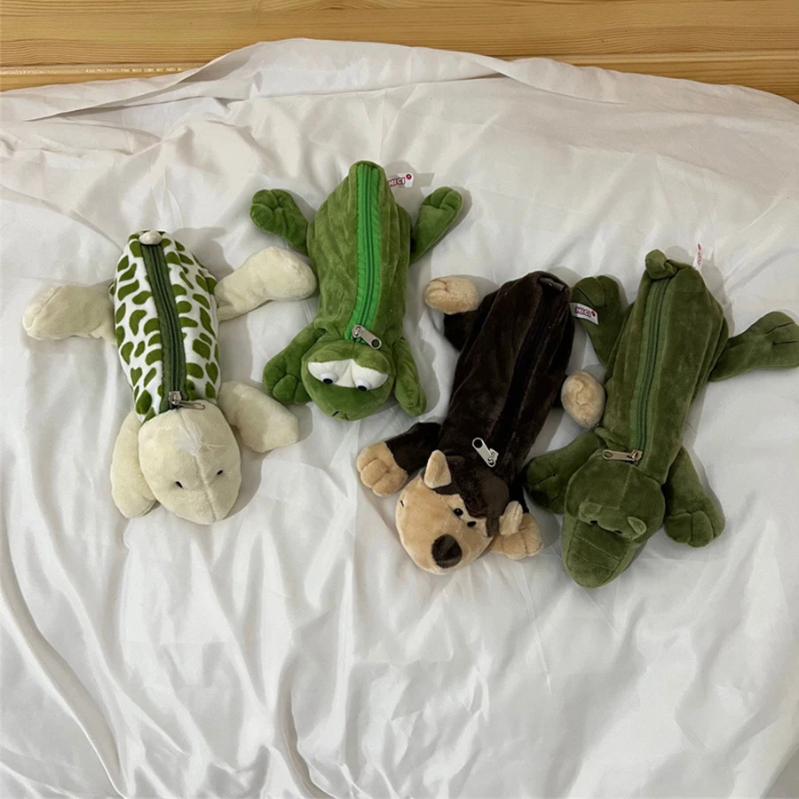 حقيبة أقلام على شكل تمساح من القطيفة على شكل ضفدع...