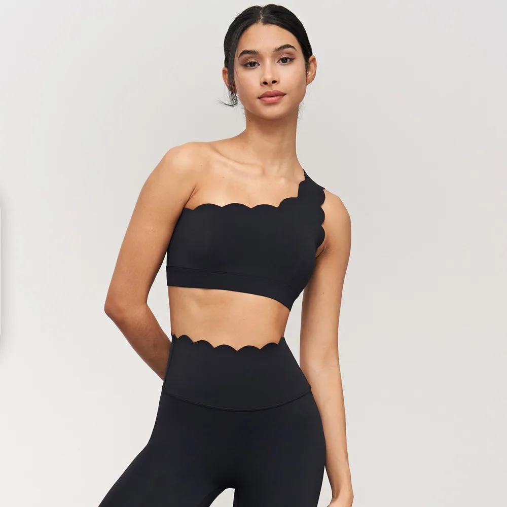 WX1562 New Nude Petal Shape Yoga Bra Suitable Medium Strength Exercise Bra Lycra One Shoulder Women's Pilates Sports Bra 3