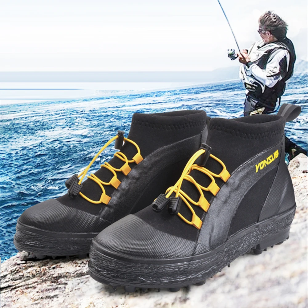 Fly Fishing Shoes New Upstream Boots Rubber Sole With Nails Professional Fishing Waders Climbing Hiking Skid-proof Shoes
