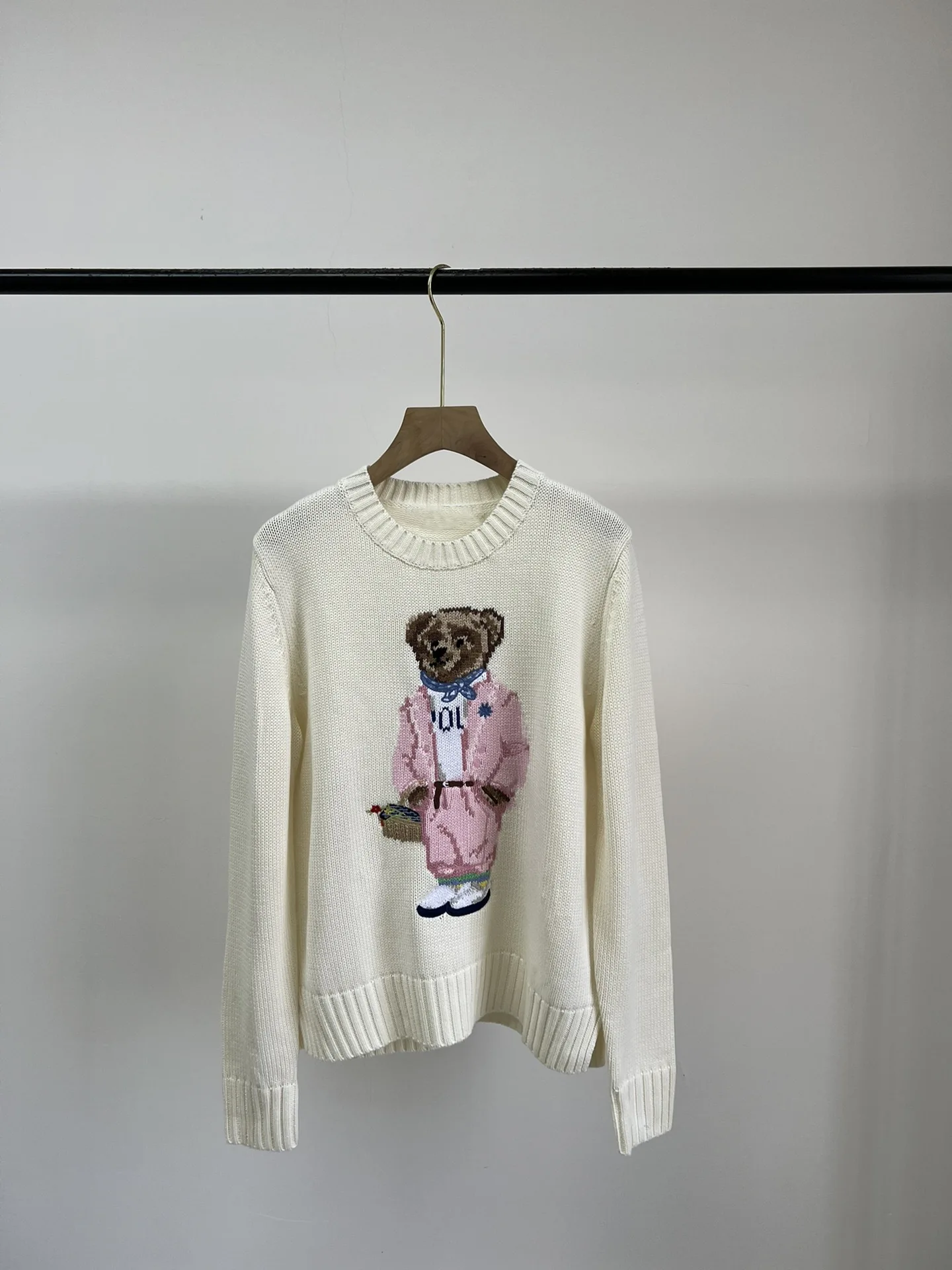 

2024ssRL Cute Literature Women's Sweater Pink coat Gentleman Bear Embroidery Vintage Style Pullovers White Warm top cardigan