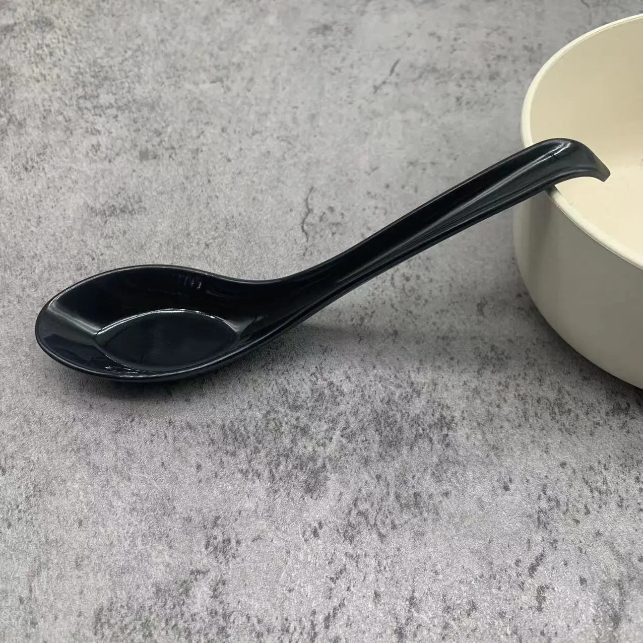 1/3/5pcs Japanese Style Long Handle Soup Spoon Ramen Ladle Spoon for Ramen Noodle Soup Hot Pot Scoop Kitchen Utensil soup spoon