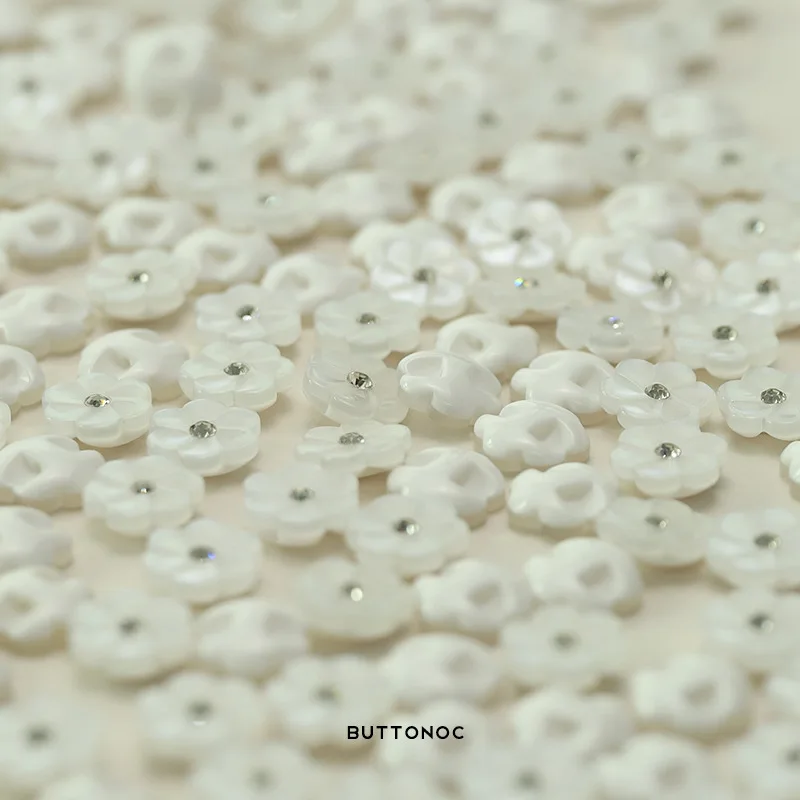 10pcs 12.5mm Resin Flower Buttons with Rhinestones Shank Back Pearl White Dress Shirt Cardigan Decorative Sewing Buttons