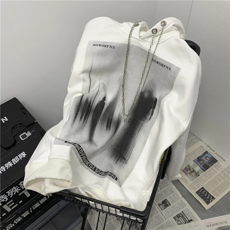 

American Style Street Gothic Hoodie Hip Hop Fashion Iron Chain Drawstring Design Pullover Shirt Hoodies Male Sweater Tops