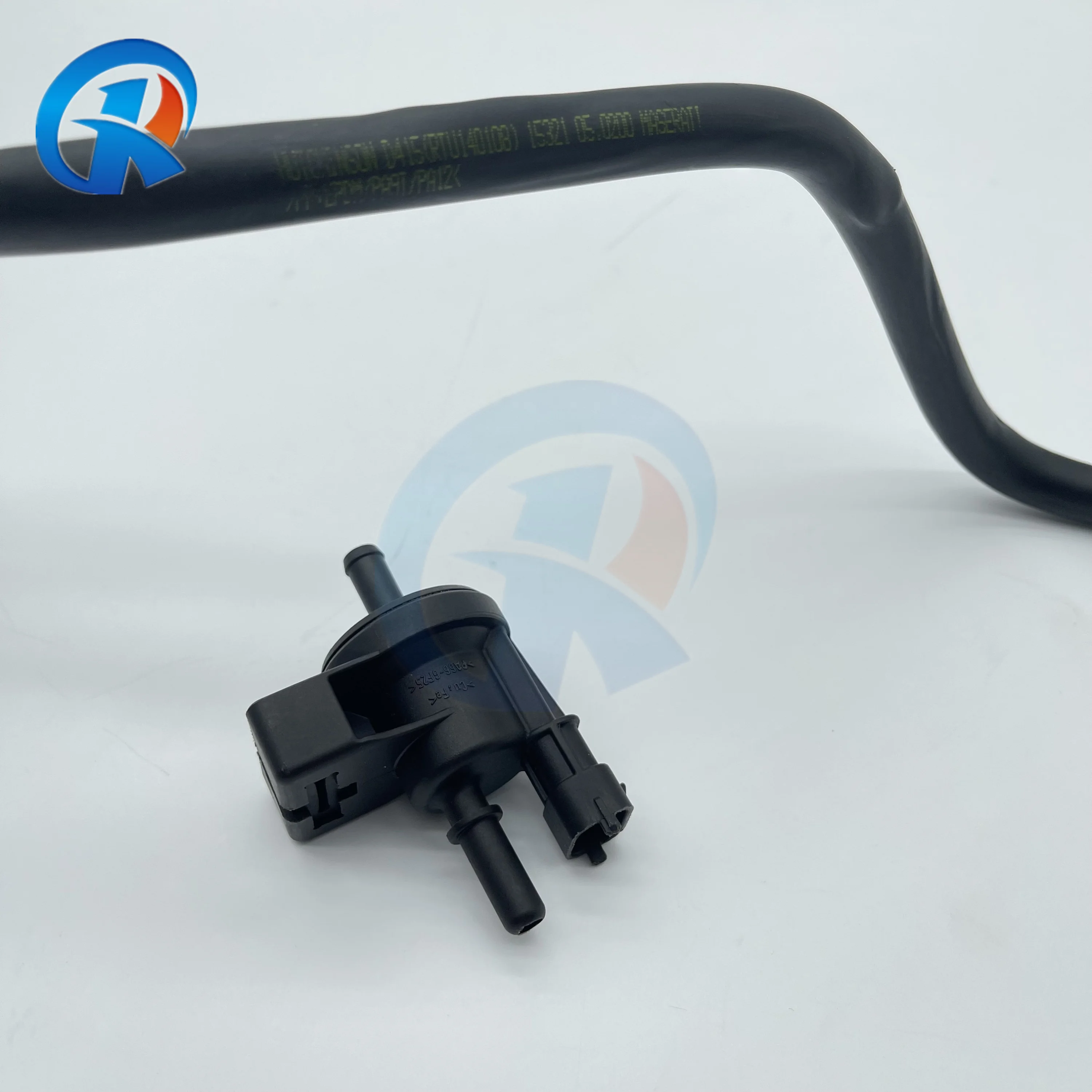 Carbon Canister Solenoid Valve With Oil Pipe For Maserati Quattroporte Ghibli-670005257 673012369 670005258
