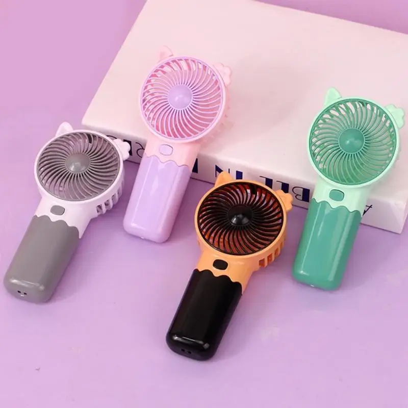 R53C 작업 연구 및 휴식에 적합한 2X 3A 배터리로 조용한 작동 미니 팬 전..
