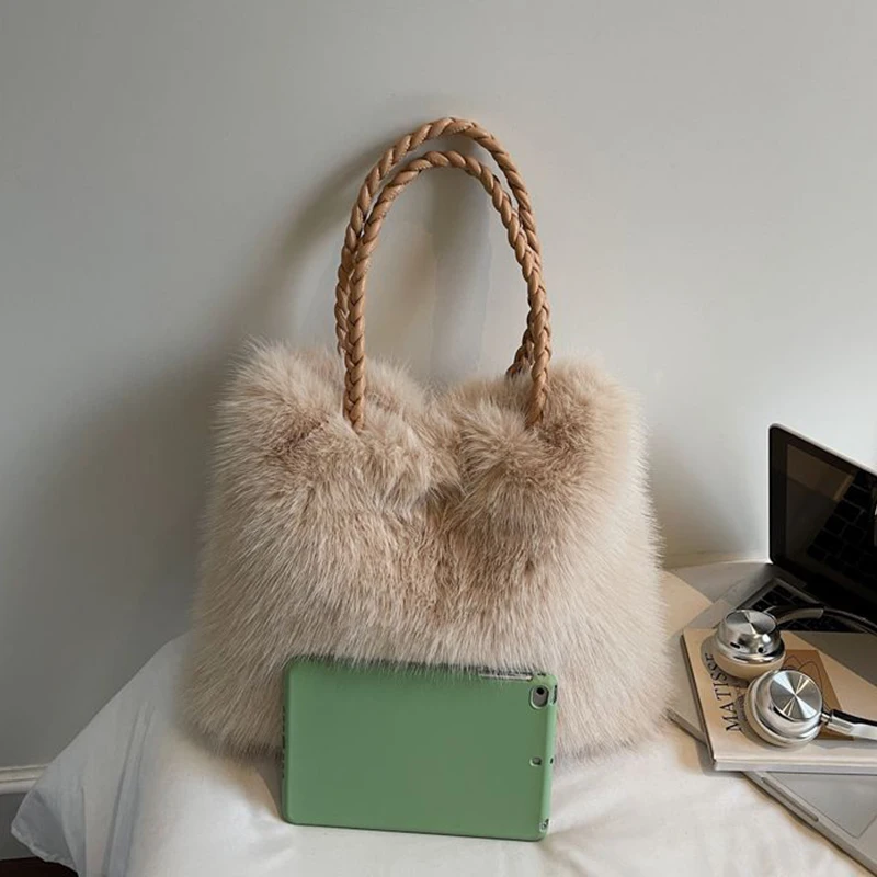 New High-end Luxury Brand Ladies Shopper Tote Bag Simple Designer Vintage​ Winter Plush houdler Bag For Women Fur Handbags