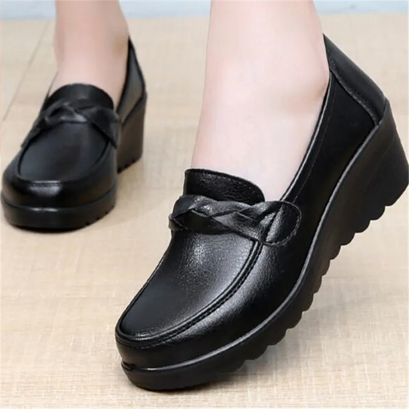 Classic Leather Wedge Shoes 6