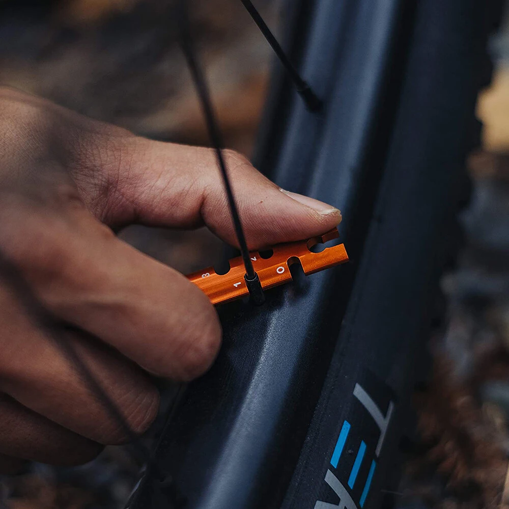 Granite Stash Tubeless Flat Tire Repair Kit Bike Tool Kit - Easy Handlebar  Storage - Complete Bike Tire Plug Kit - 2 Different Size Tire Plugs 