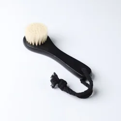 Radiance - Boosting Wooden Facial Exfoliating Brush (Black)