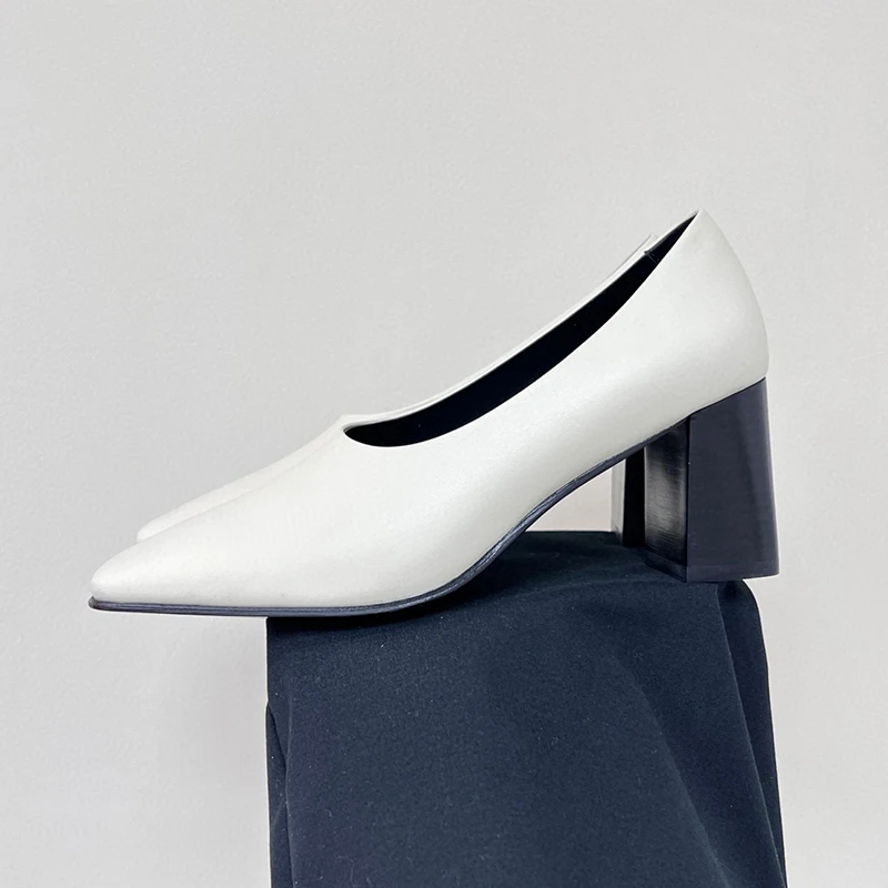 

Women Pumps 2023 Summer New Shallow Mouth Design Small Square Head High Heels Real Leather Upper Banquet Ladies Single Shoes