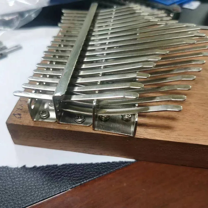 Metal Kalimba Metal Kalimba Keyboard 34 Keys Manganese Steel Thumb Piano Key Musical Keyboards Professional Tone Quality Kalimba Accessories