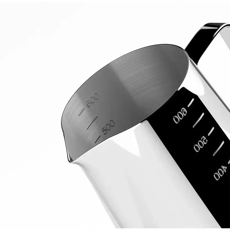 304 Stainless Steel Latte Art Cup Scale Milk Foam Pot Scale Latte Cappuccino Cream Steam Home Cafe Milk Foam Cup 350/550/900ML