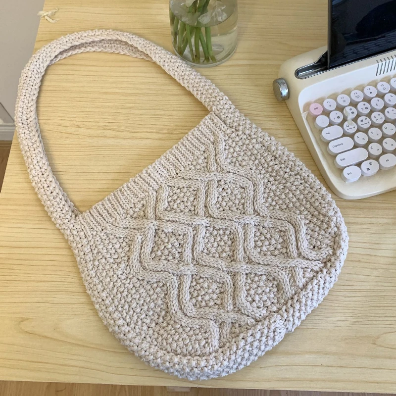 2023 New Knitted Shoulder Bag Large Capacity Solid Color Handbag Messenger Bag Trend All-match Winter Daily Commute Storage Bags