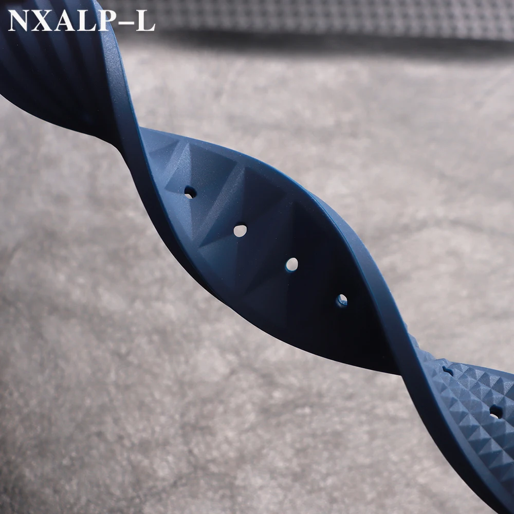 Deluxe Waterproof Silicone Waffle Watch Band - Soft & Stylish Replacement Strap