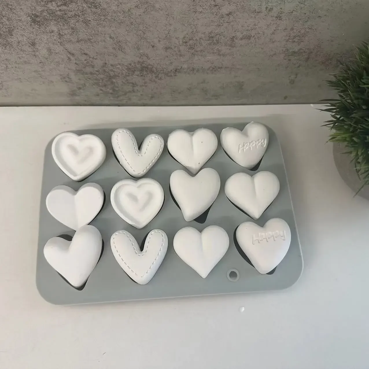 Silicone Mold Love Heart Shape Cake Valentine's Day Plaster Wedding Home Office Table Ornament