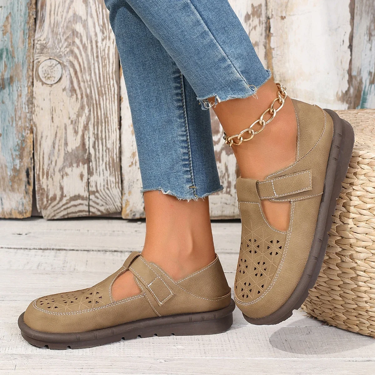 Women Sandals 2024 Round Toe Genuine Leather Sandals Women Platform Shoes Fashion Designer Sandals Women Outdoor Casual Shoes