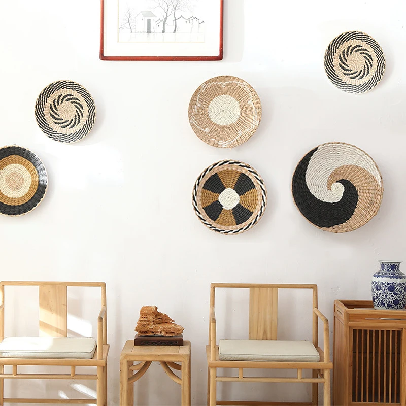 

Cattail Woven Wall Decor Burr-Free Straw Ornament Natural Fine Workmanship Faddish Handwoven Simple Straw Wall Hanging