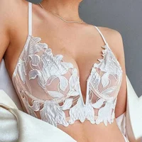 Ensemble de Lingerie en dentelle pour femmes, ensemble de soutien-gorge élégant et Sexy, sous-vêtements transparents, ensemble soutien-gorge et culotte ventilés pour dames 5
