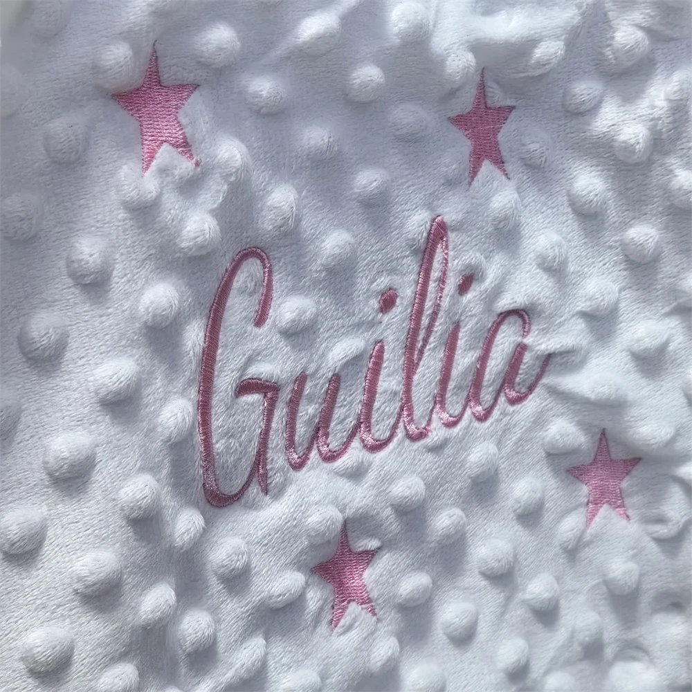 ������ �̸�  �ε巯�� ���,  ������ ���, ������ �ڼ� �̸�, ���̺� ���� ��Ƽ ���� ���, ����ǰ