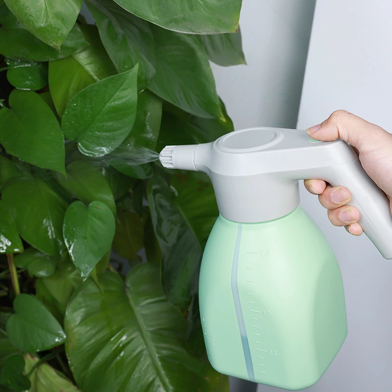 

1.5L Electric Garden Sprayer Automatic Plant Watering Can Bottle Garden Sprayer Bottle For Gardening Watering Can Garden Supply