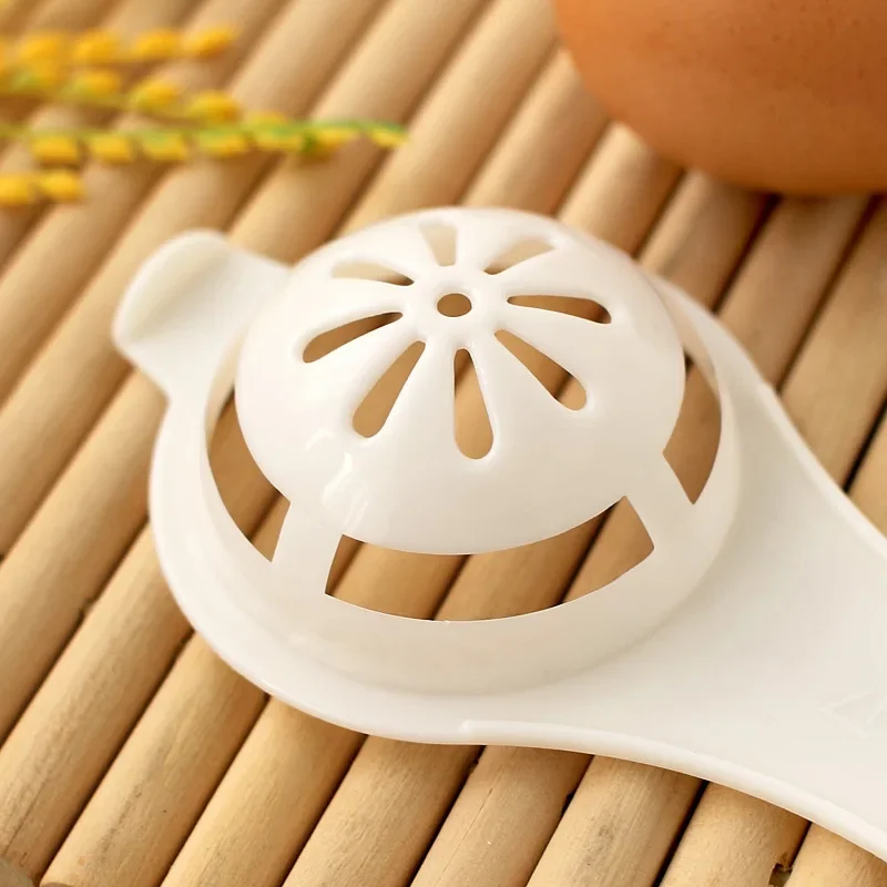 1PC Egg Yolk Separator Divider White Plastic Convenient Household Eggs Tool Cooking Baking Tool Kitchen Accessories egg yolk separator