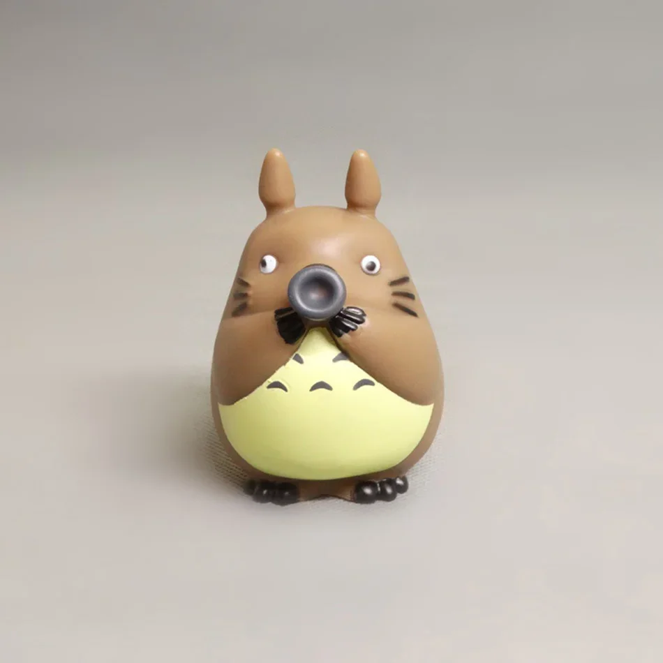 Charming Totoro Miniature Statue - Cute Decorative Collectible and Gift