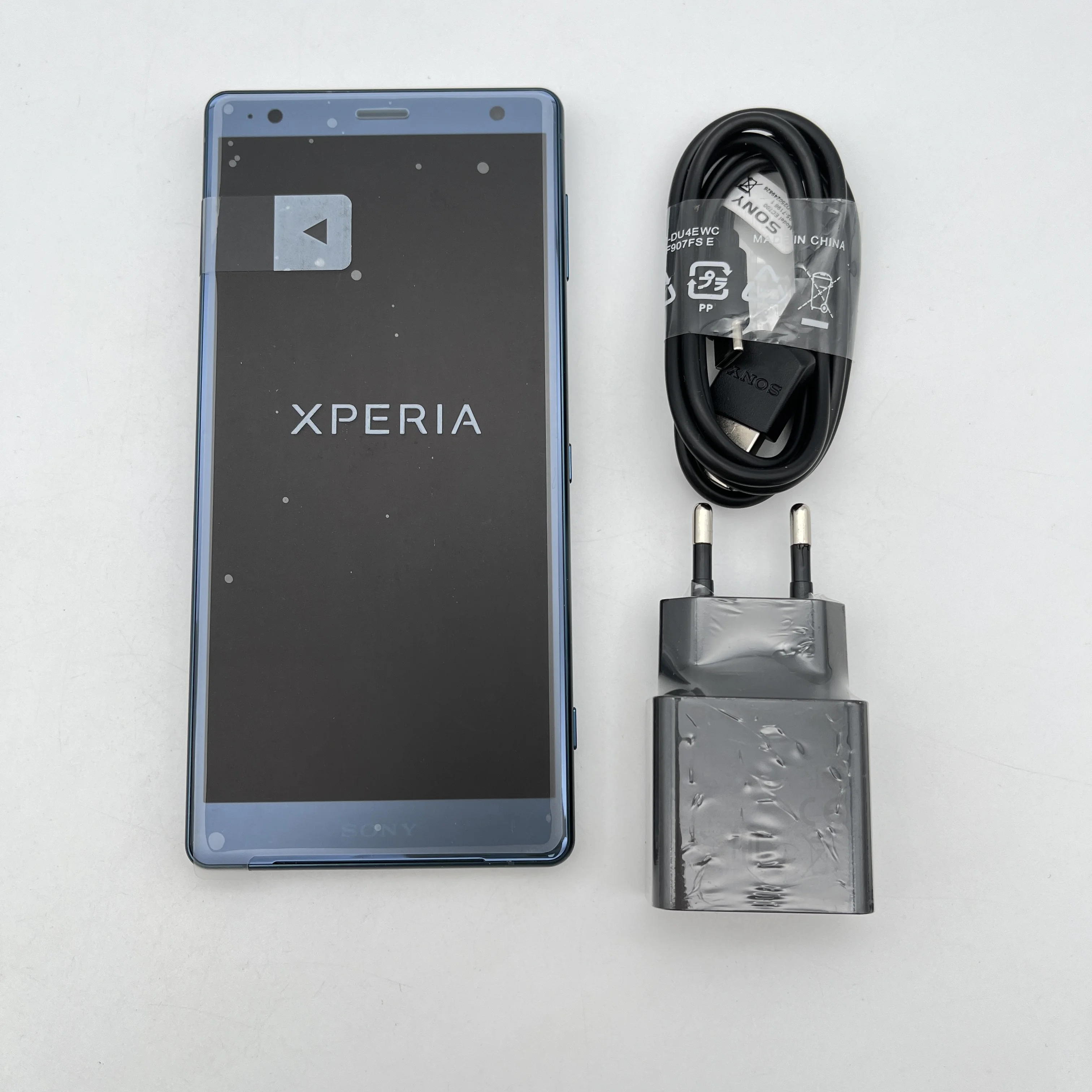 Original Sony Xperia XZ2 H8216 Unlocked Octa-core 5.7